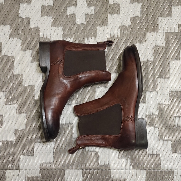 Frye Shoes - FRYE Genuine Leather Chelsea Boots –